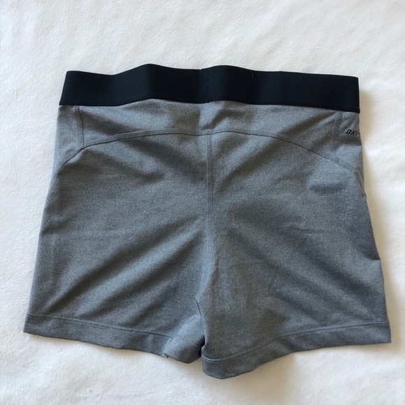 DONATED! NIKE SPANDEX - Picture 3 of 4